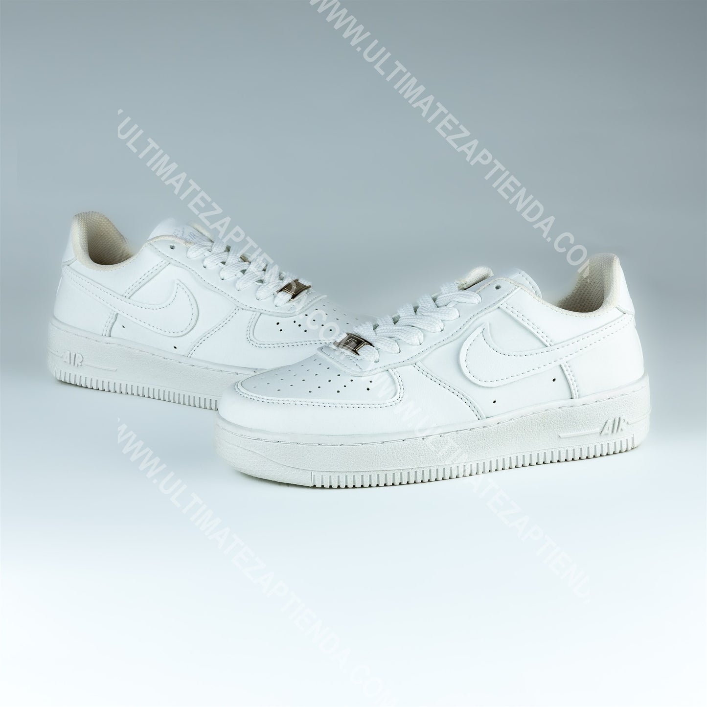 NIKE AIR FORCE BLANCO