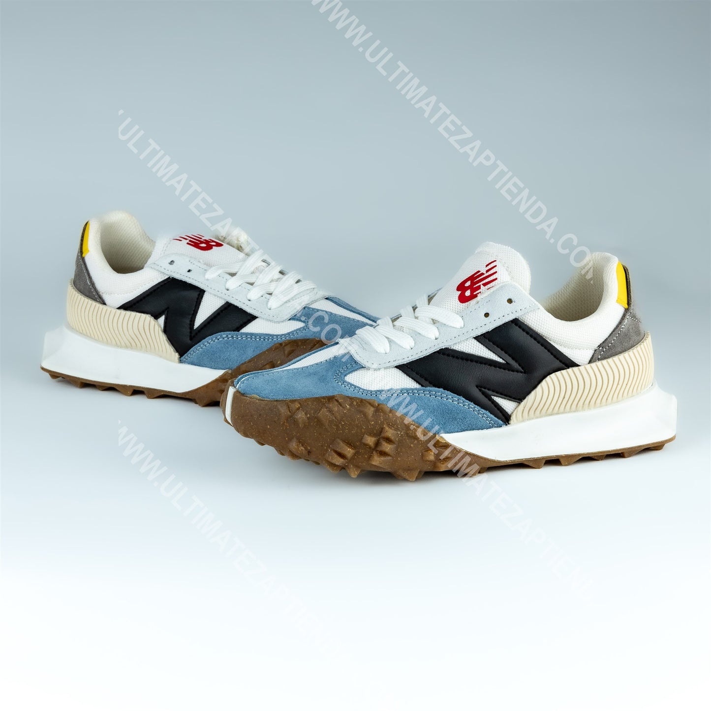 NEW BALANCE XC-72 BLANCO Y AZUL CLARO