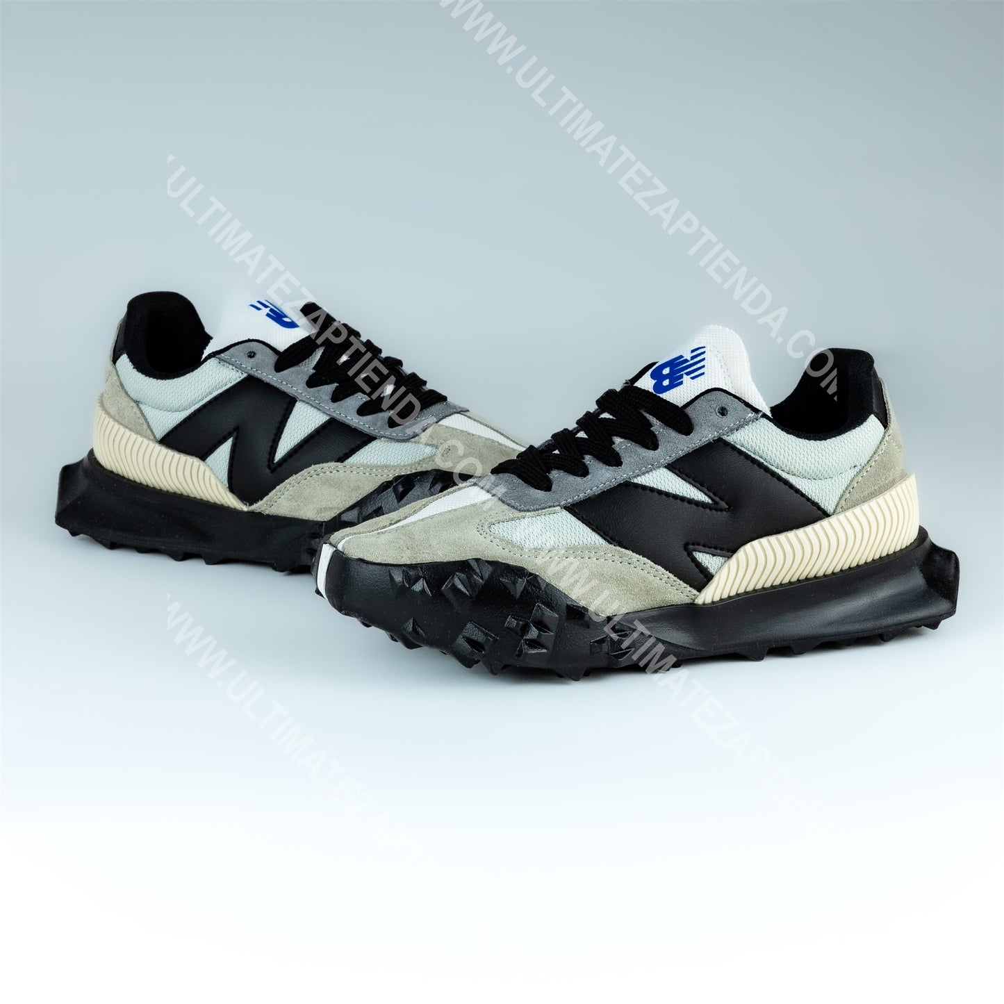 NEW BALANCE XC-72 NEGRO Y GRIS